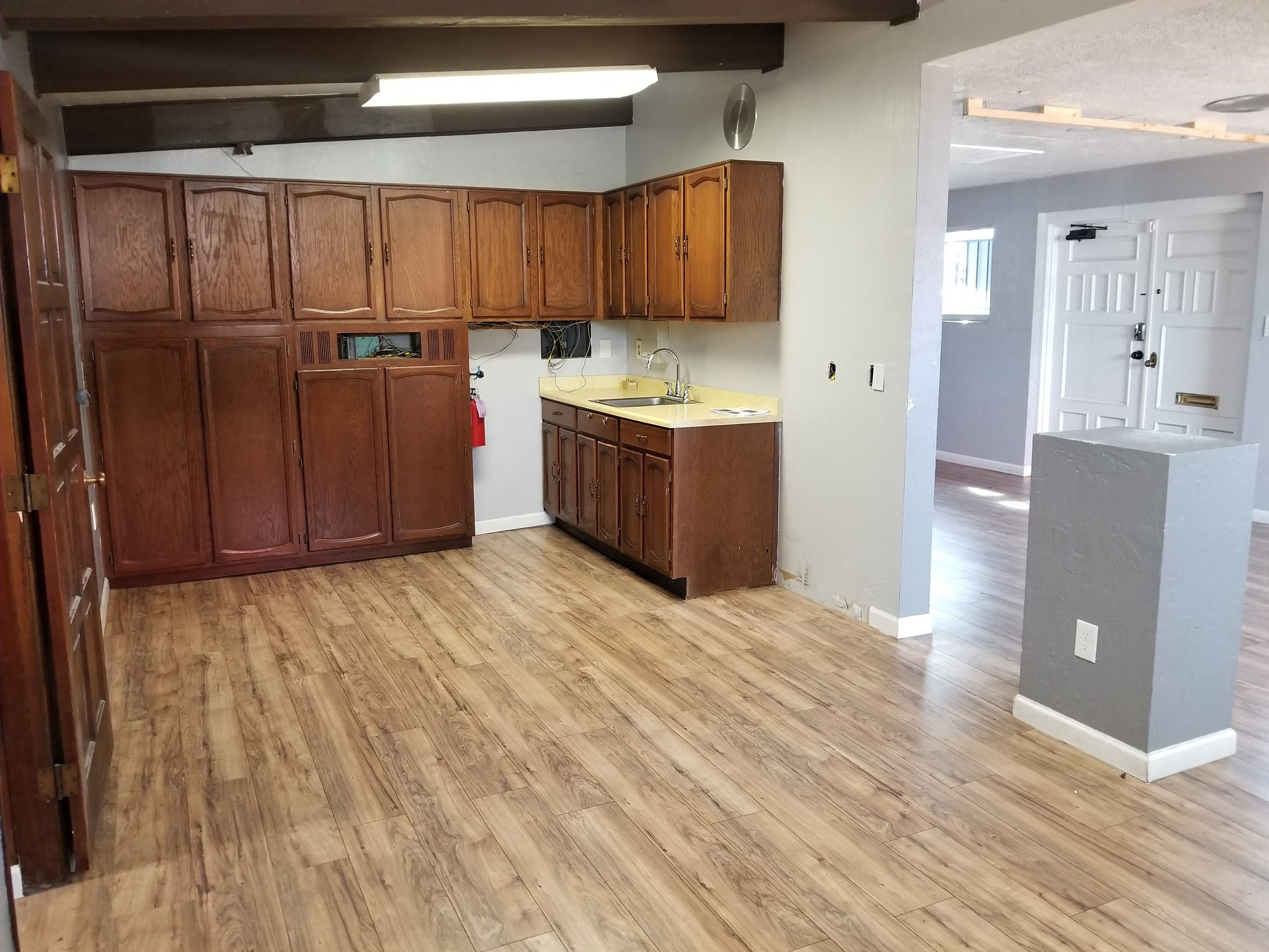 3335 N 16th St Rentals photo 2